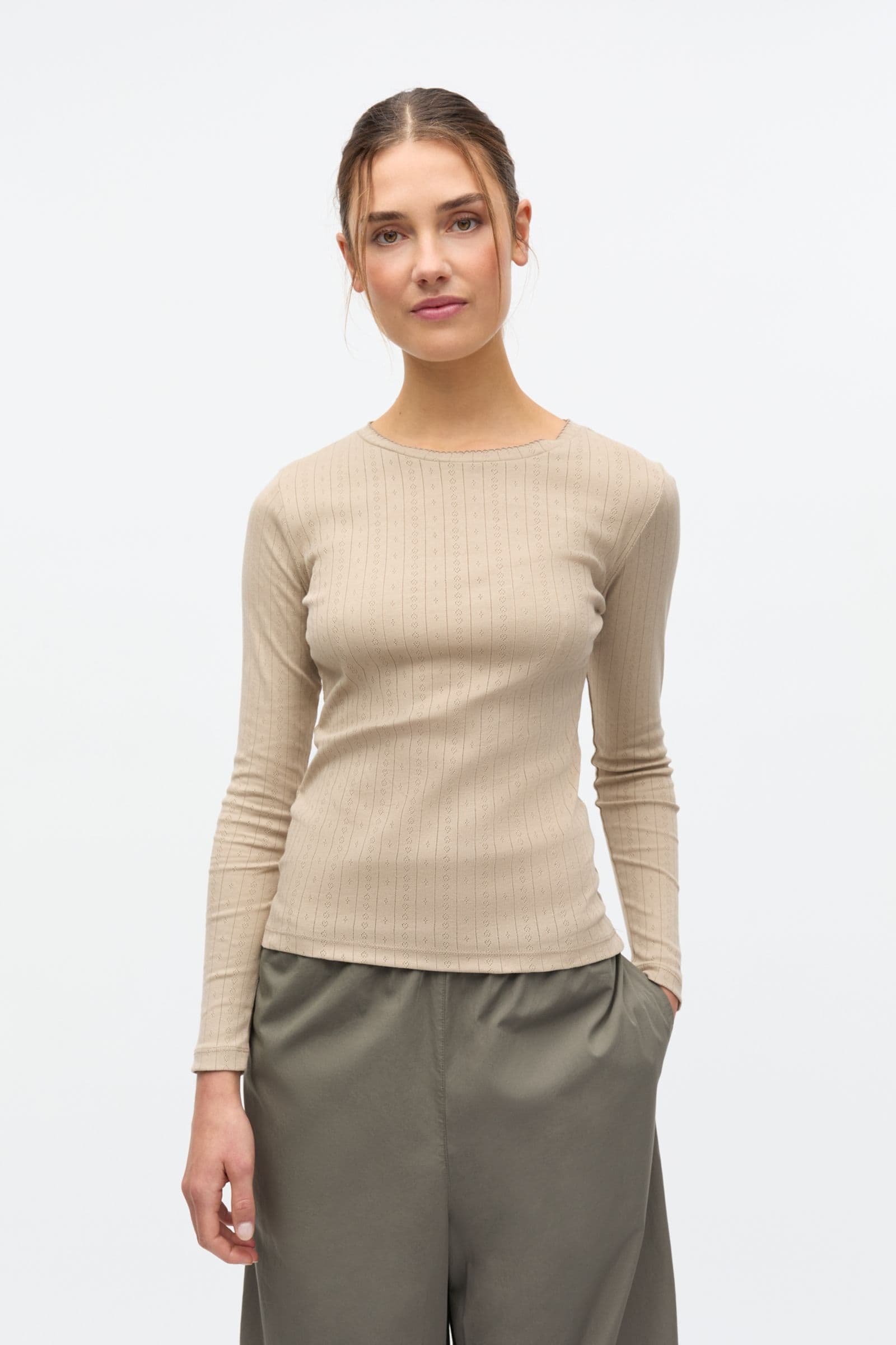 ENVOLVI LS TEE 7090 Pale Khaki