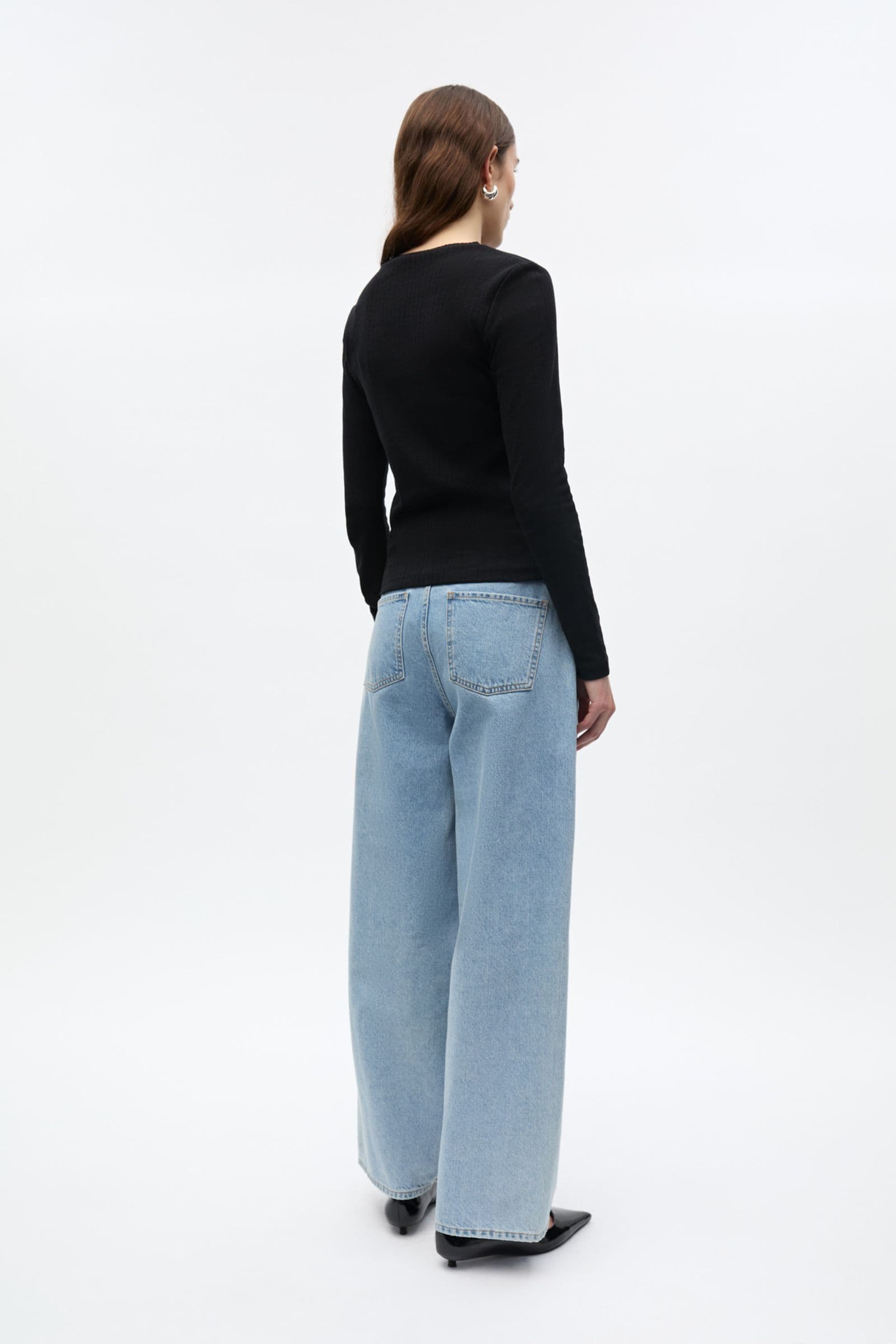 ENVOLVI LS TEE 7090 Black