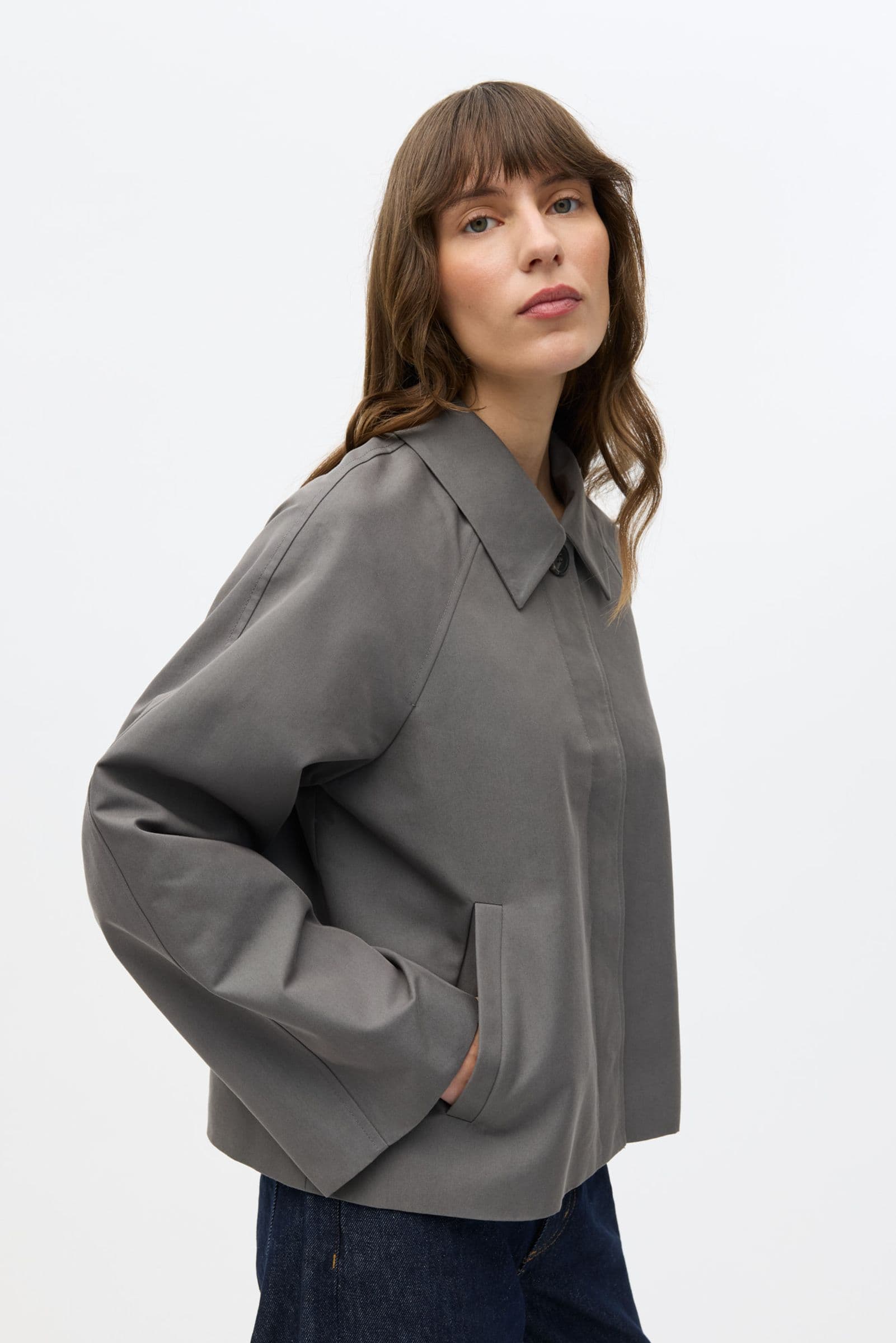 ENSENECA SHORT JACKET 6988 Smoked Pearl