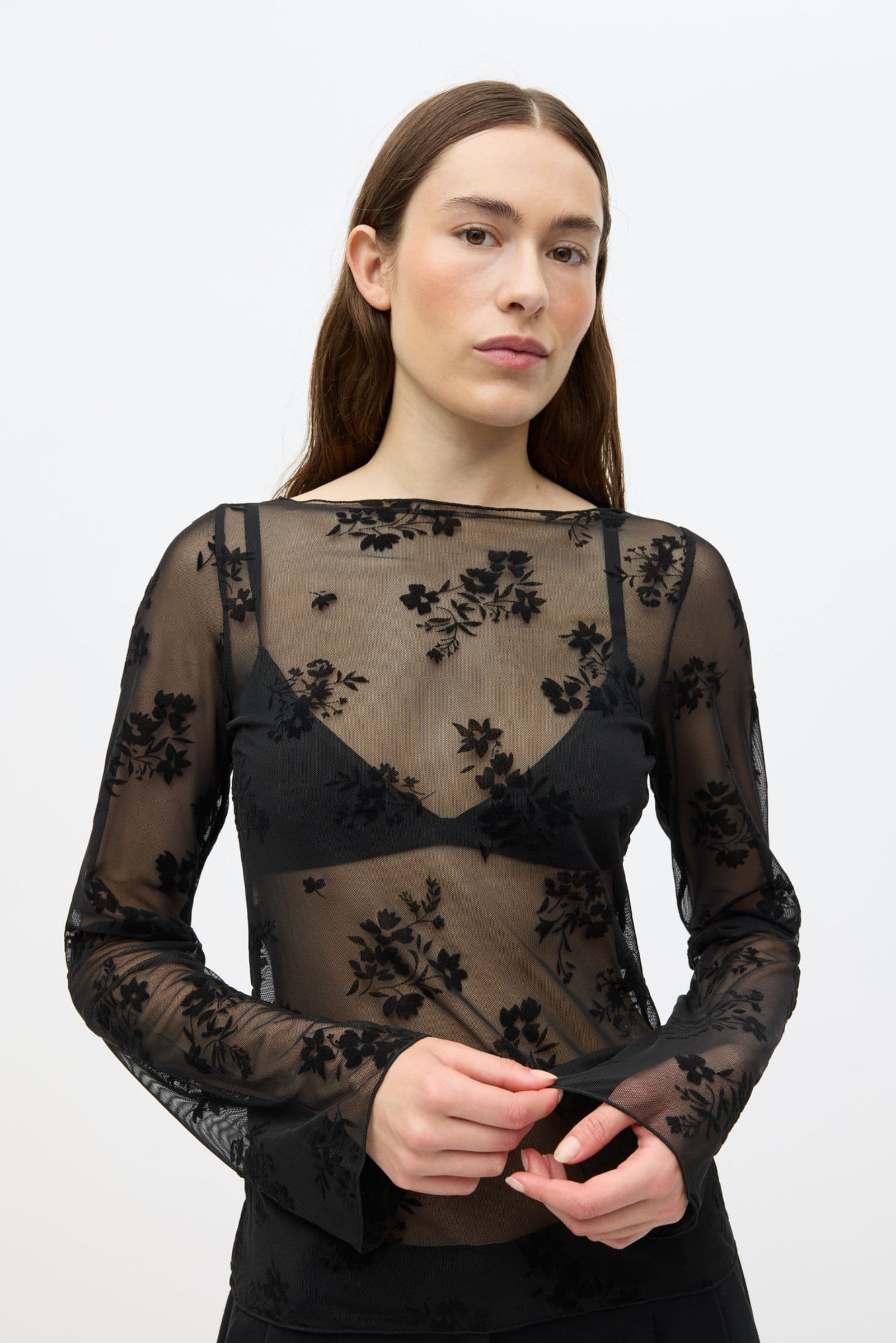 ENNICOLA LS TOP 7357 Black