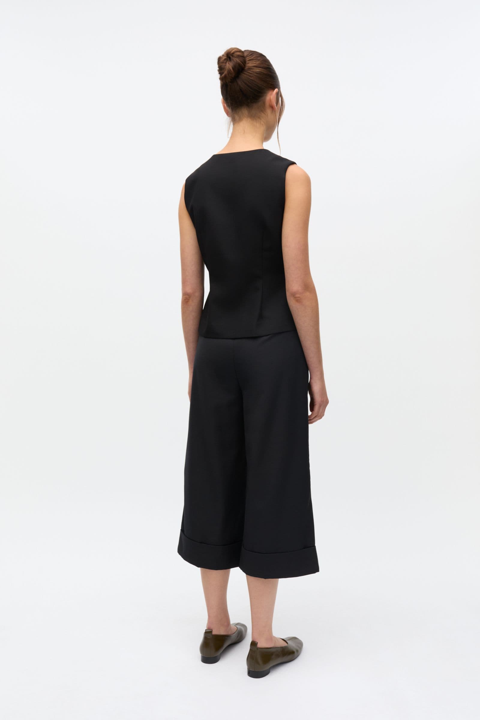 ENMATHILDE SL VEST 6797 Black