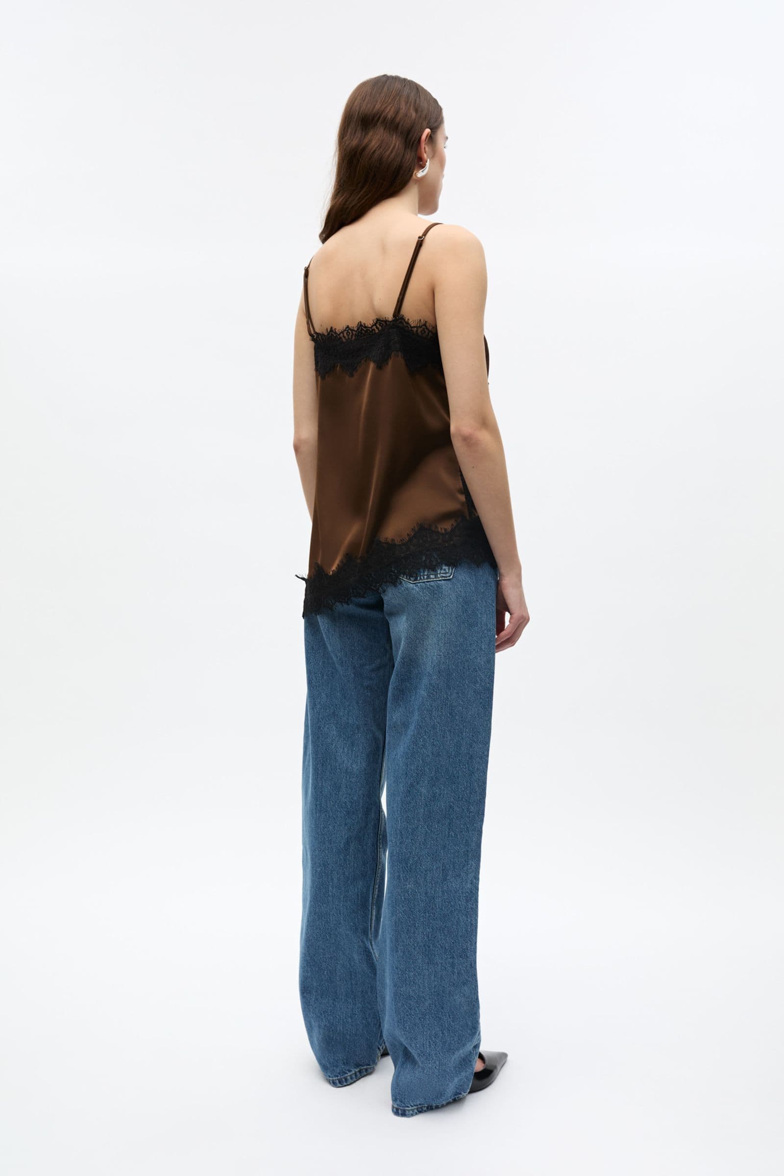 ENNANNA SINGLET TOP 7362 Choc Black