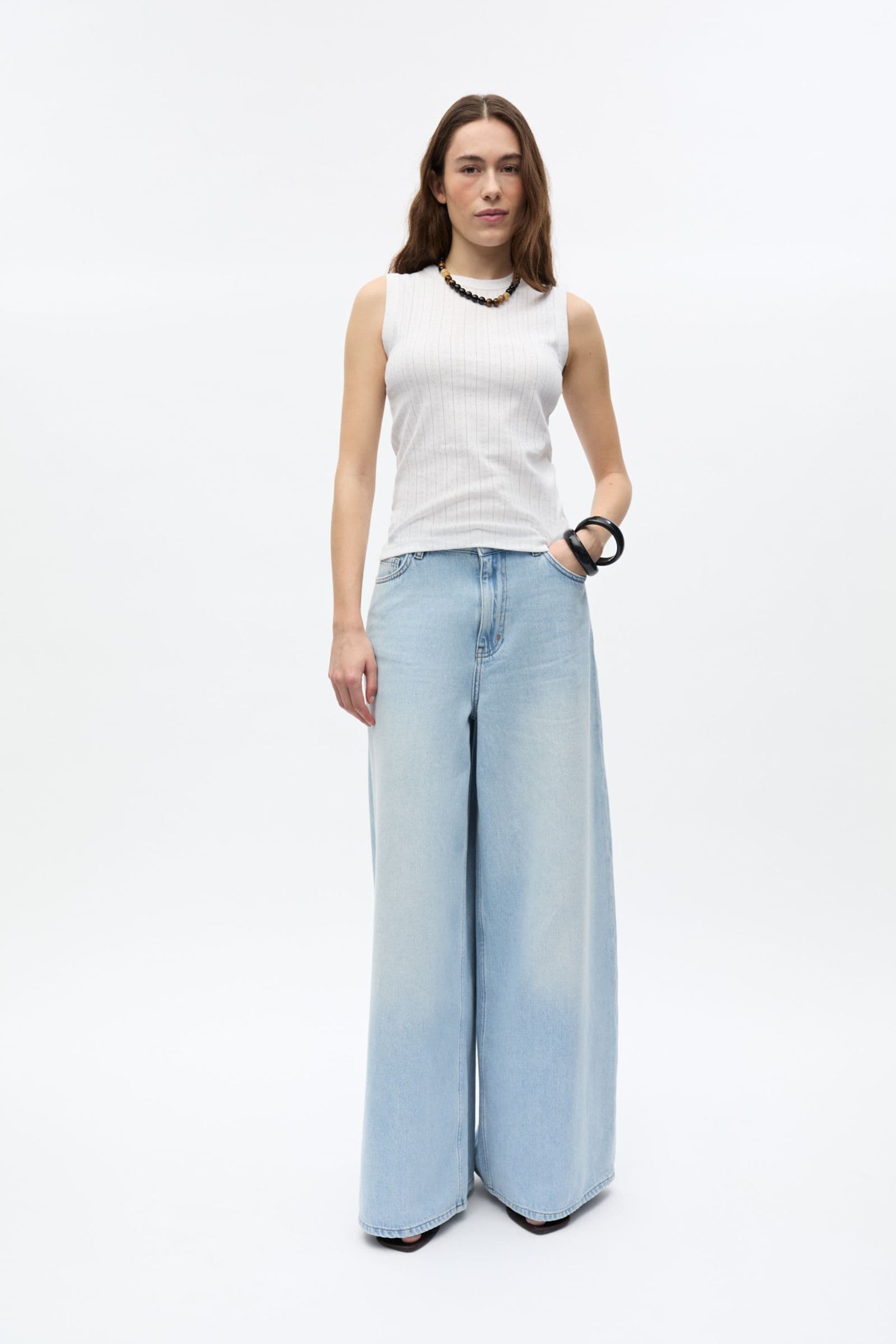 ENVOLVI O-N TANK 7090 White