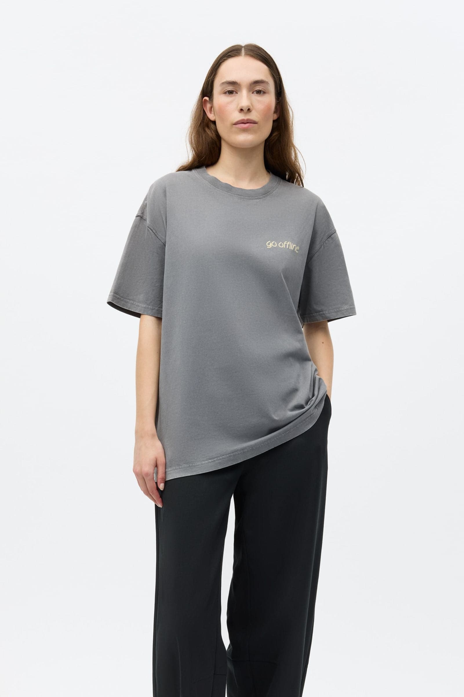 ENKULLA SS TEE PRINT WASH 5310 Washed Dine