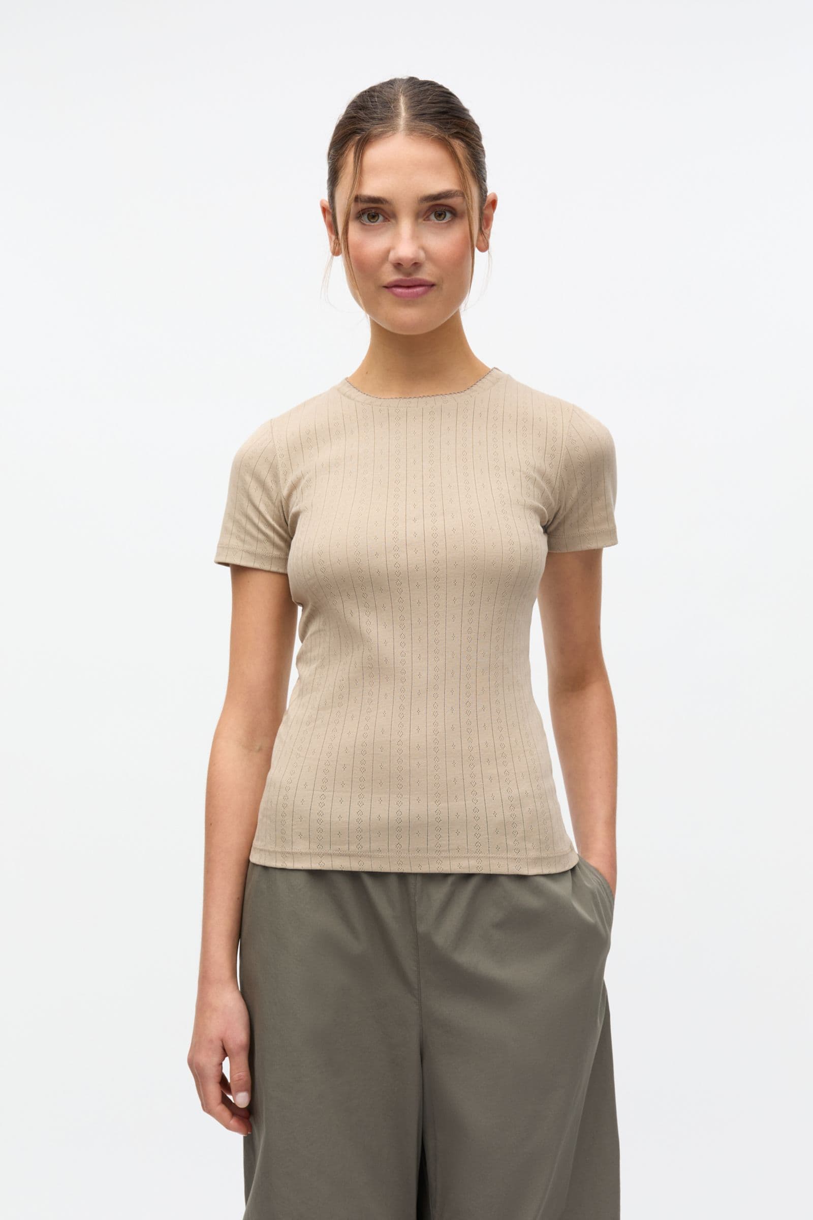 ENVOLVI SS TEE 7090 Pale Khaki