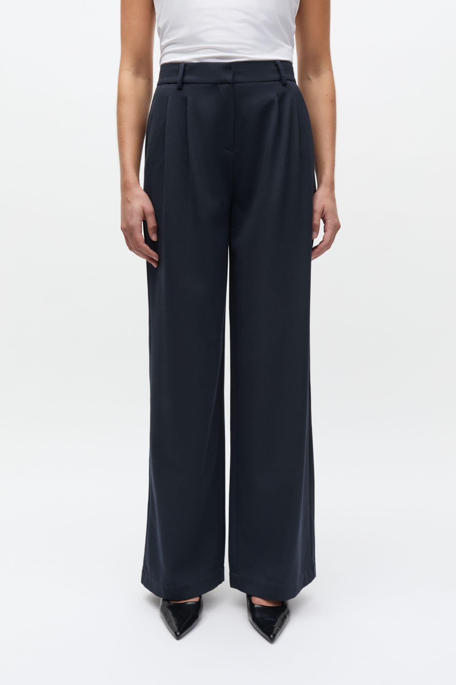 ENDORE PANTS 7092 Salute