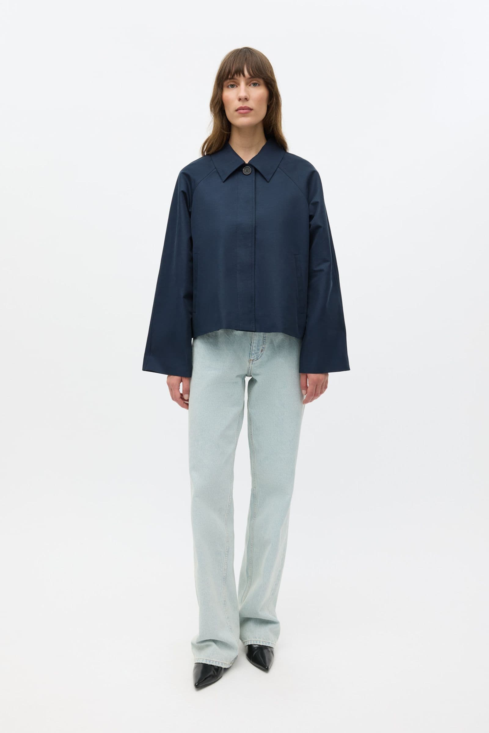 ENSENECA SHORT JACKET 6988 Navy Blazer