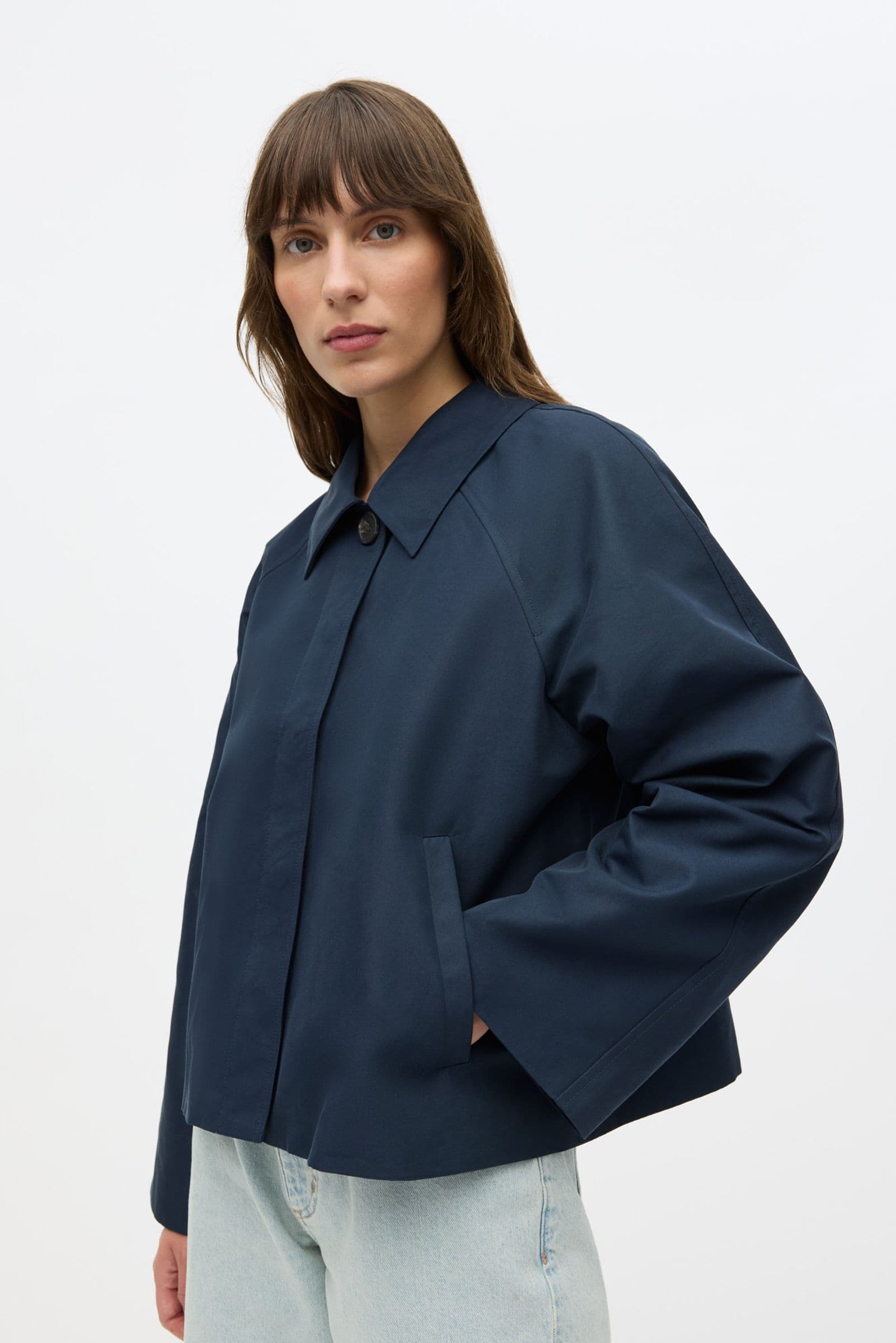 ENSENECA SHORT JACKET 6988 Navy Blazer